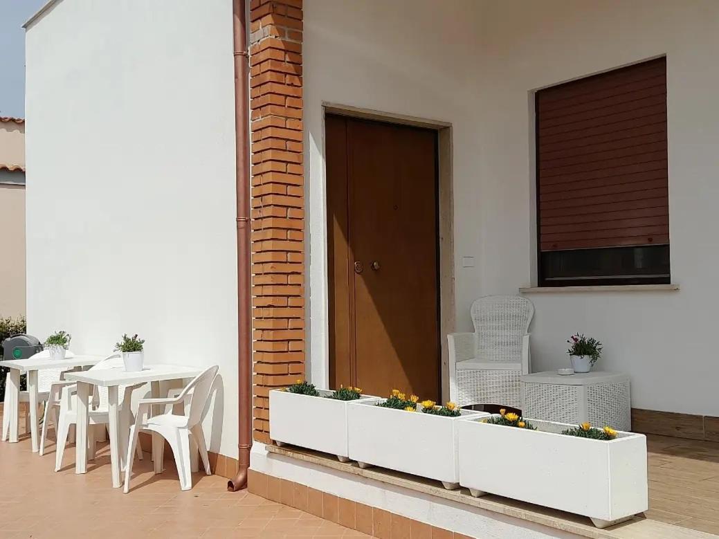 Guest House Al Mare Civitavecchia Zewnętrze zdjęcie