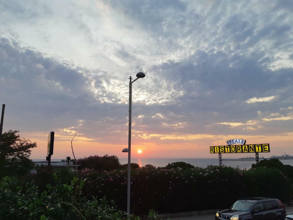 Guest House Al Mare Civitavecchia Zewnętrze zdjęcie